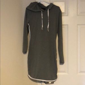 Contrast hem hoodie dress